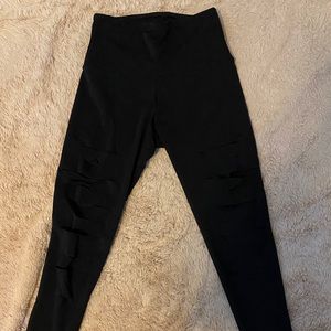 Onzie Black ripped leggings! Size XS